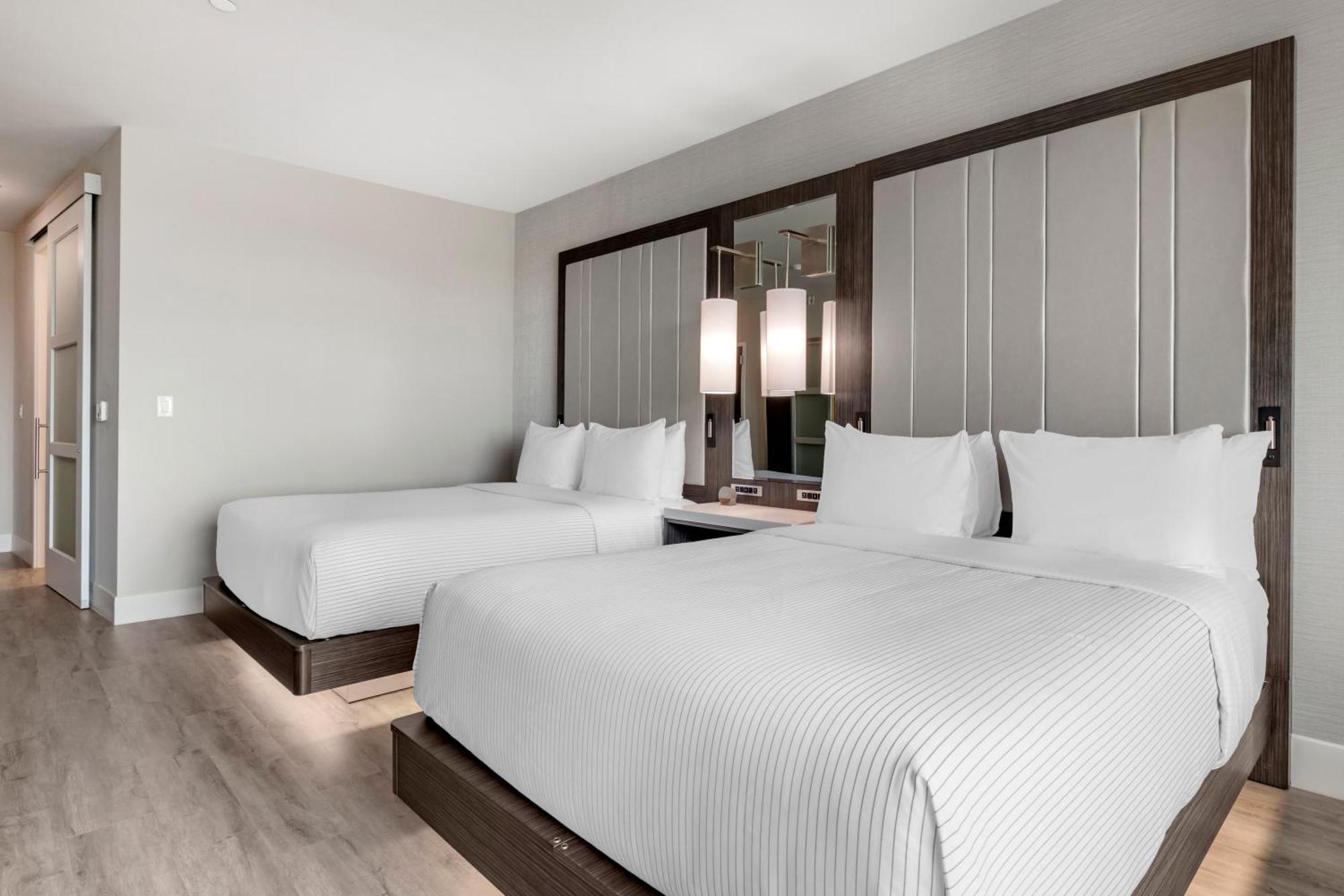 Cambria Hotel Austin Uptown Near The Domain Exterior photo