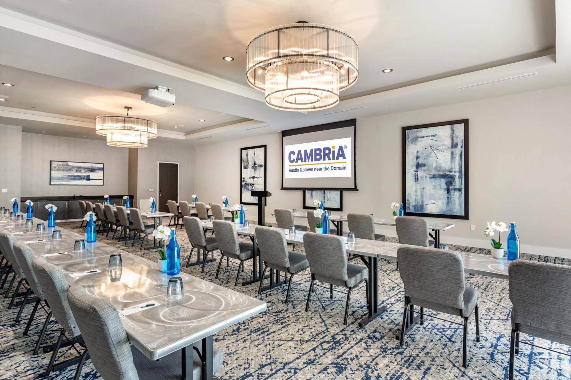 Cambria Hotel Austin Uptown Near The Domain Exterior photo
